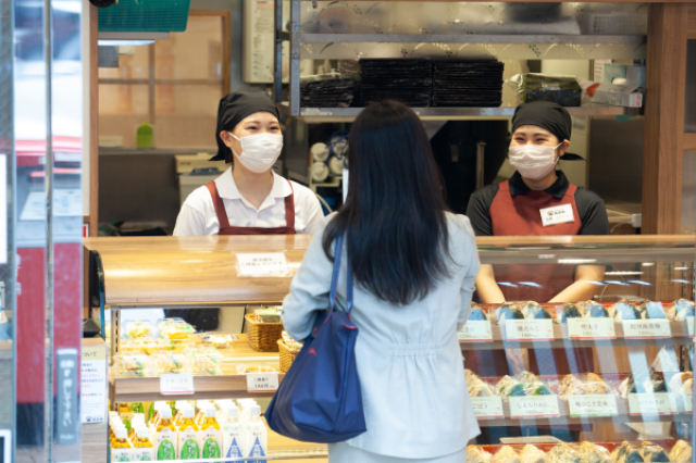 株式会社 イワイ おむすび権米衛　アトレ大井町店(東京都品川区/大井町駅/レストラン・専門料理店)_2